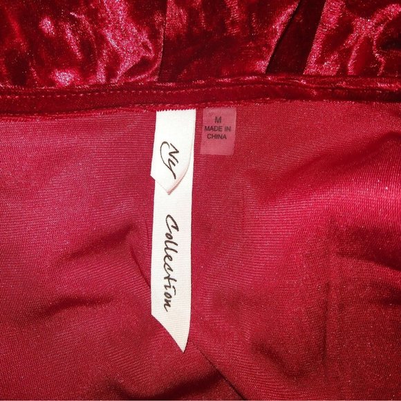 NY Collection Womens Top Size Medium Red Asymmetric Contrast Hem Bell Sleeve - Picture 5 of 7